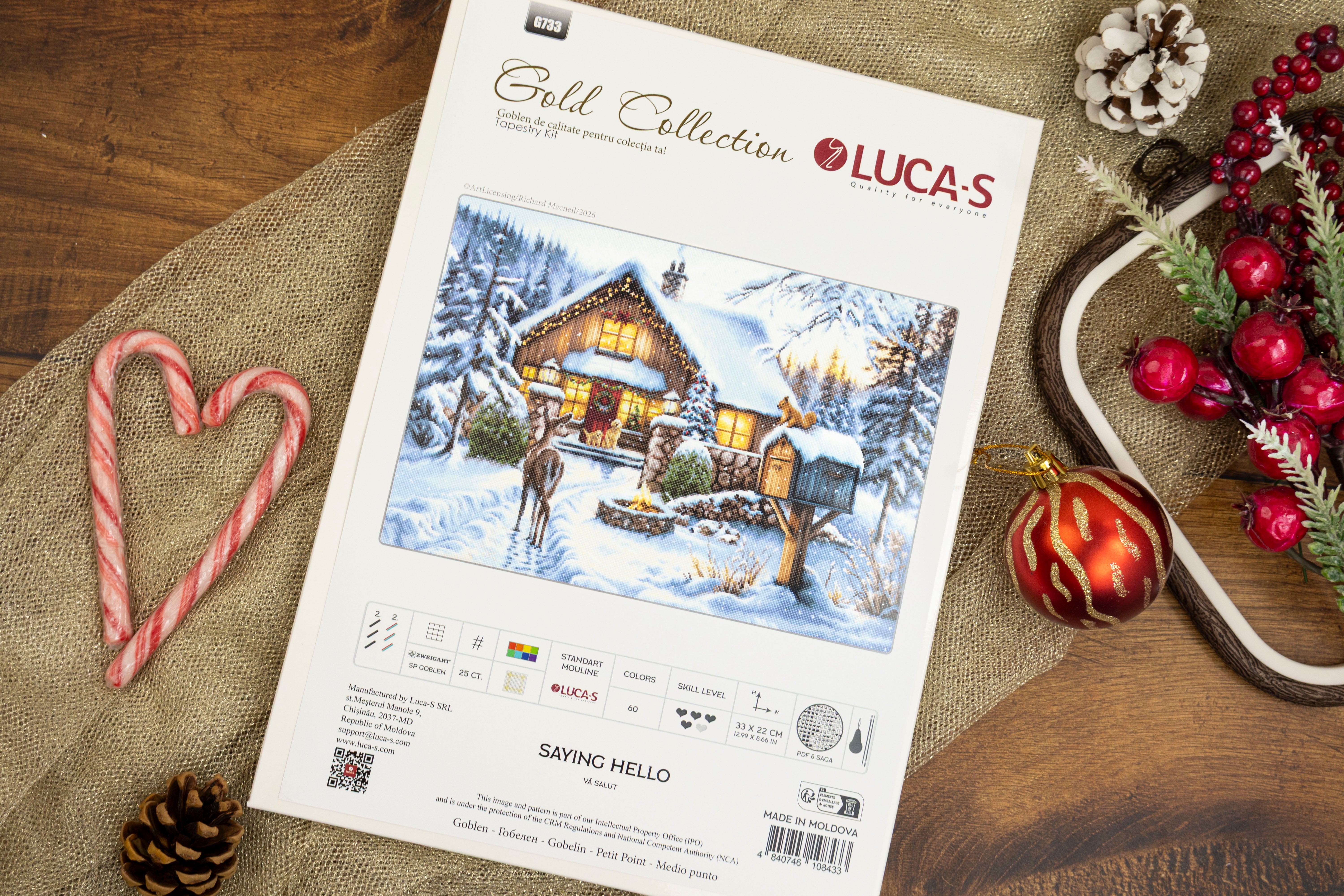 Kit Broderie Luca-S Gold Collection Saying Hello G733, 33x22 cm, Pânză Zweigart 25ct, 60 Culori, Scenă de Iarnă cu Cabană, Cerb și Vulpe