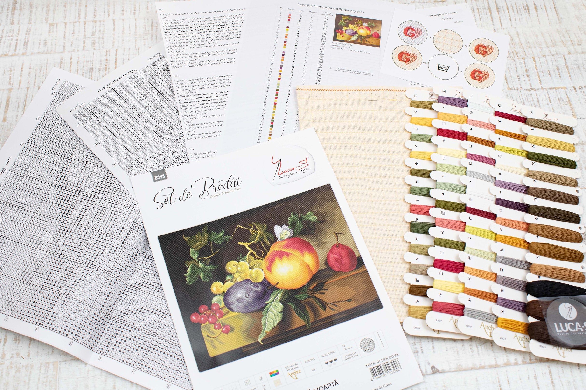 Luca-S B593 Still Life with Peach and Grapes Counted Cross Stitch Kit, Premium Aida 18 Zweigart Fabric, Anchor Cotton Threads, 60 Colors, 37x28 cm