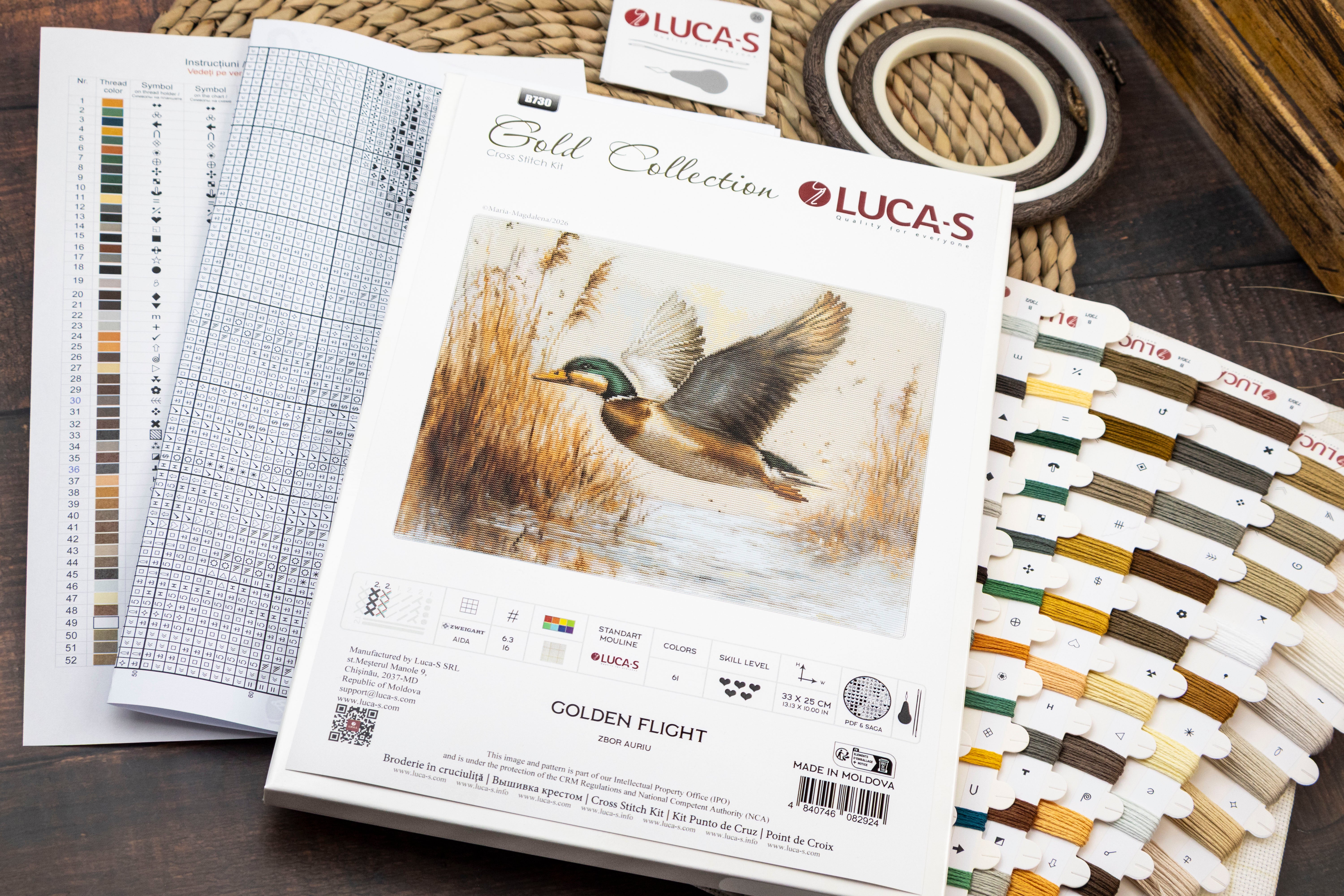 Luca-S B730 Golden Flight Cross Stitch Kit, Gold Collection, 33x25 cm, Zweigart Aida 16ct Fabric, 61 Colors, 100% Cotton Threads