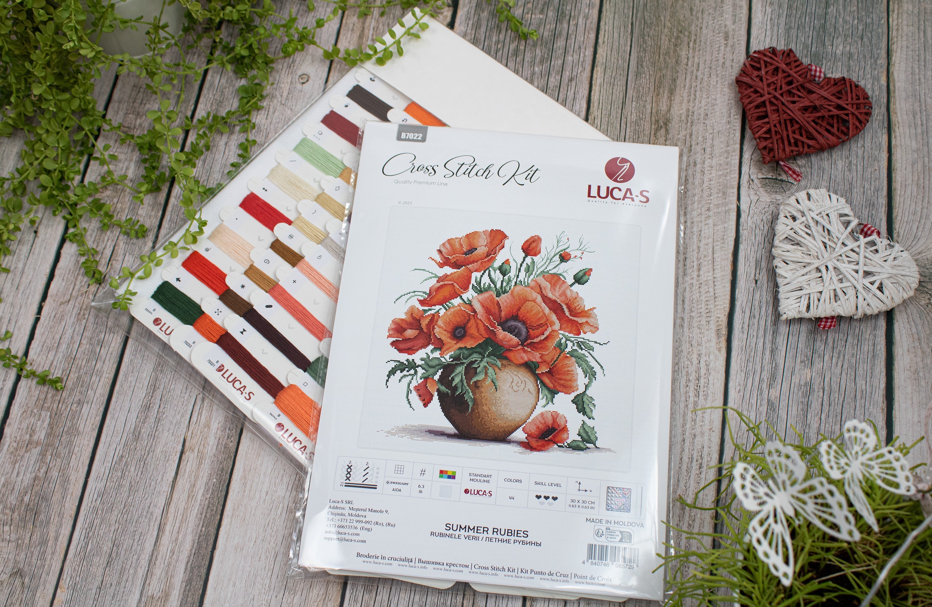 Luca-S B7022 Summer Rubies Cross Stitch Kit, Premium Line, 30x30 cm, Zweigart Aida 16ct Fabric, 44 Colors, 100% Cotton Thread