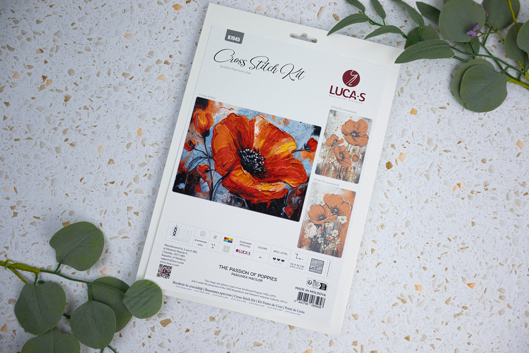 Kit Broderie în Cruce Luca-S B7045 Pasiunea Macilor, 43 x 32 cm, Material Zweigart Aida 16 ct, 46 Culori, Fir de Bumbac