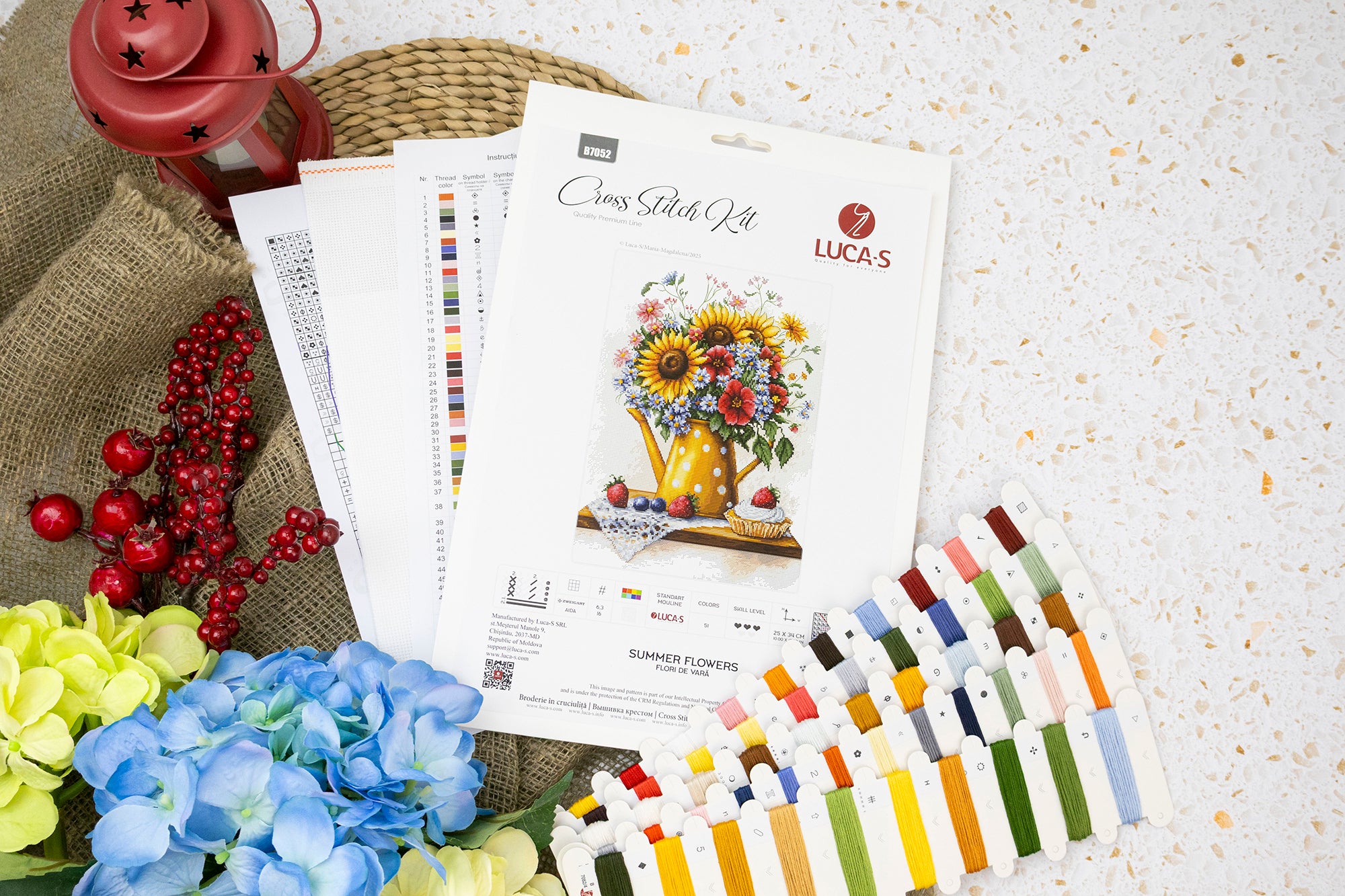 Luca-S B7052 Summer Flowers Cross Stitch Kit, 160x216 Stitches, Zweigart Aida 16ct White Fabric, 51 Colors Cotton Thread, 25 x 34 cm