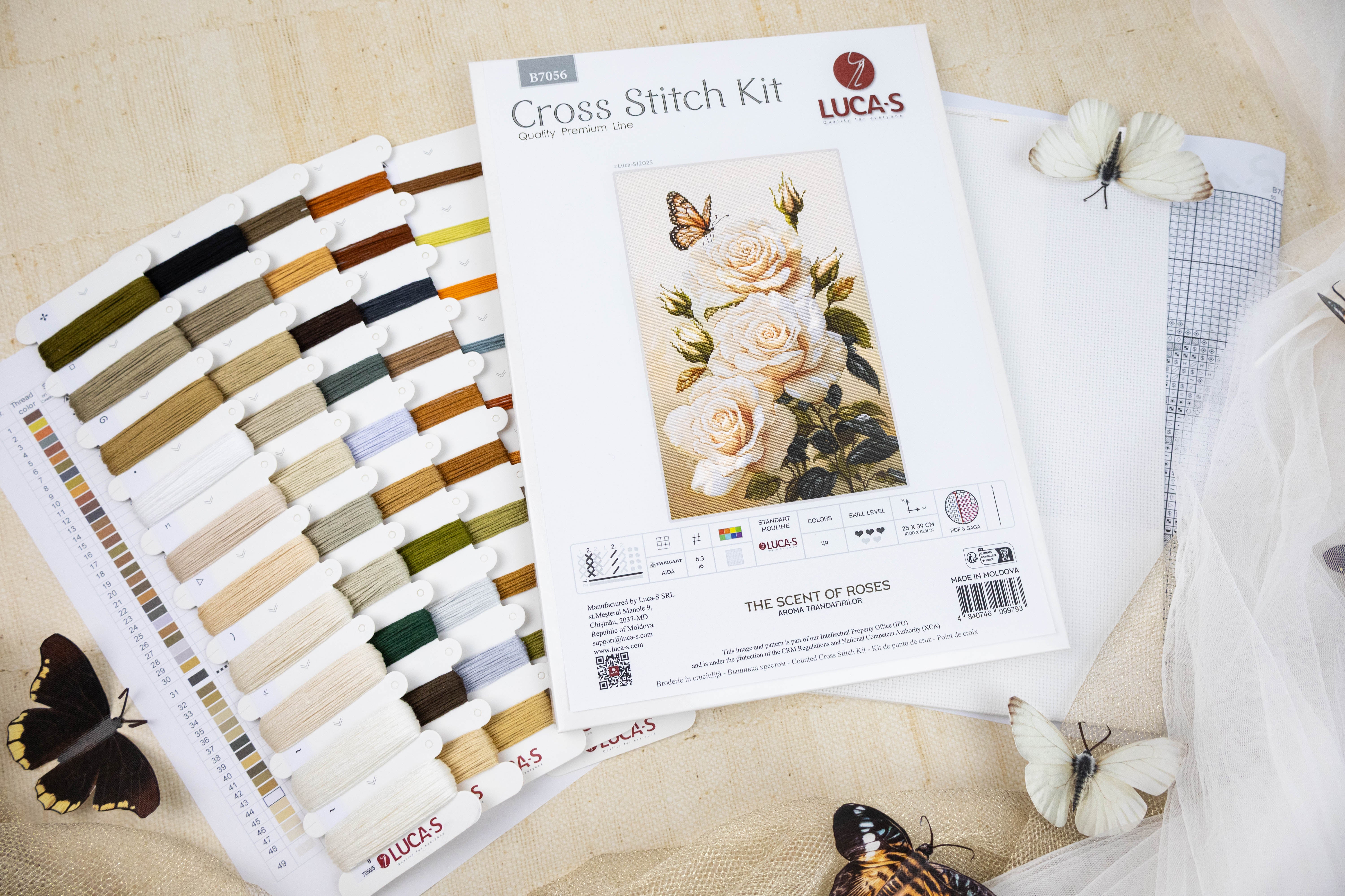 Luca-S B7056 The Scent of Roses Cross Stitch Kit, 25x39 cm, Zweigart Aida 16ct White Fabric, 100% Cotton Threads, 49 Colors