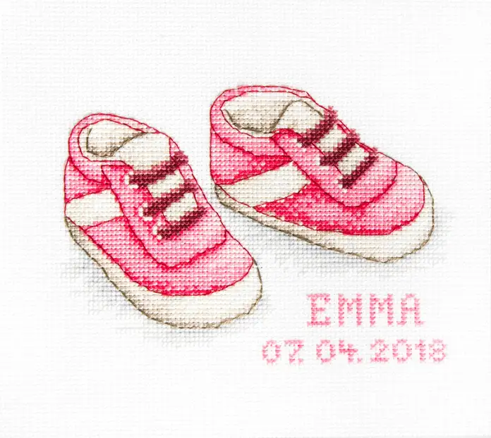 Kit Cross Stitch Luca-S B1139 Papucei, 17 Culori, 12.5x8 cm, Material Aida Zweigart 18ct Alb, Fir Anchor, Include Modele pentru Personalizare