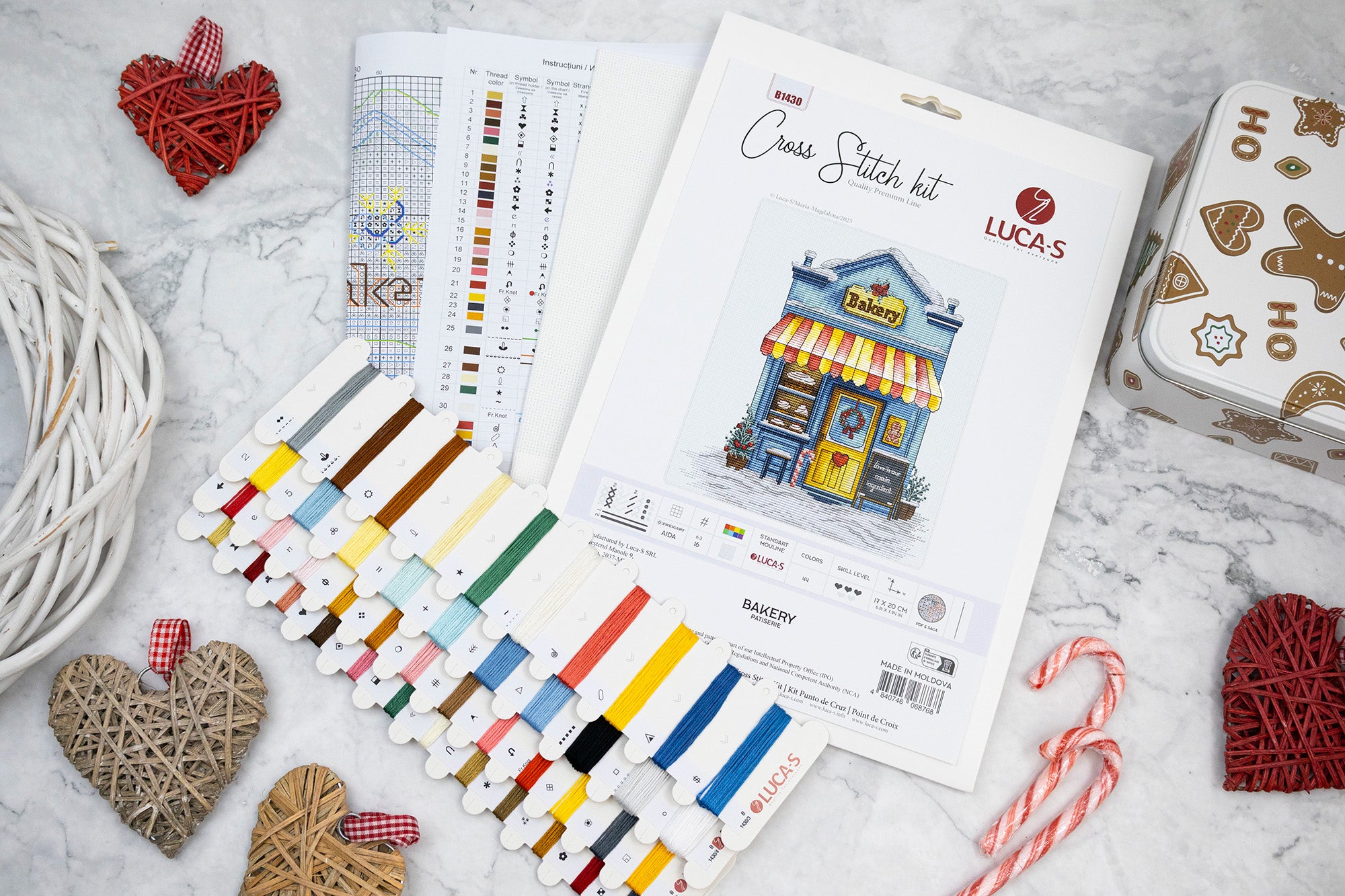 Luca-S B1430 Bakery Cross Stitch Kit, Zweigart Aida 16ct Fabric, 100% Cotton Thread, 44 Colors, 17 x 20 cm Finished Size