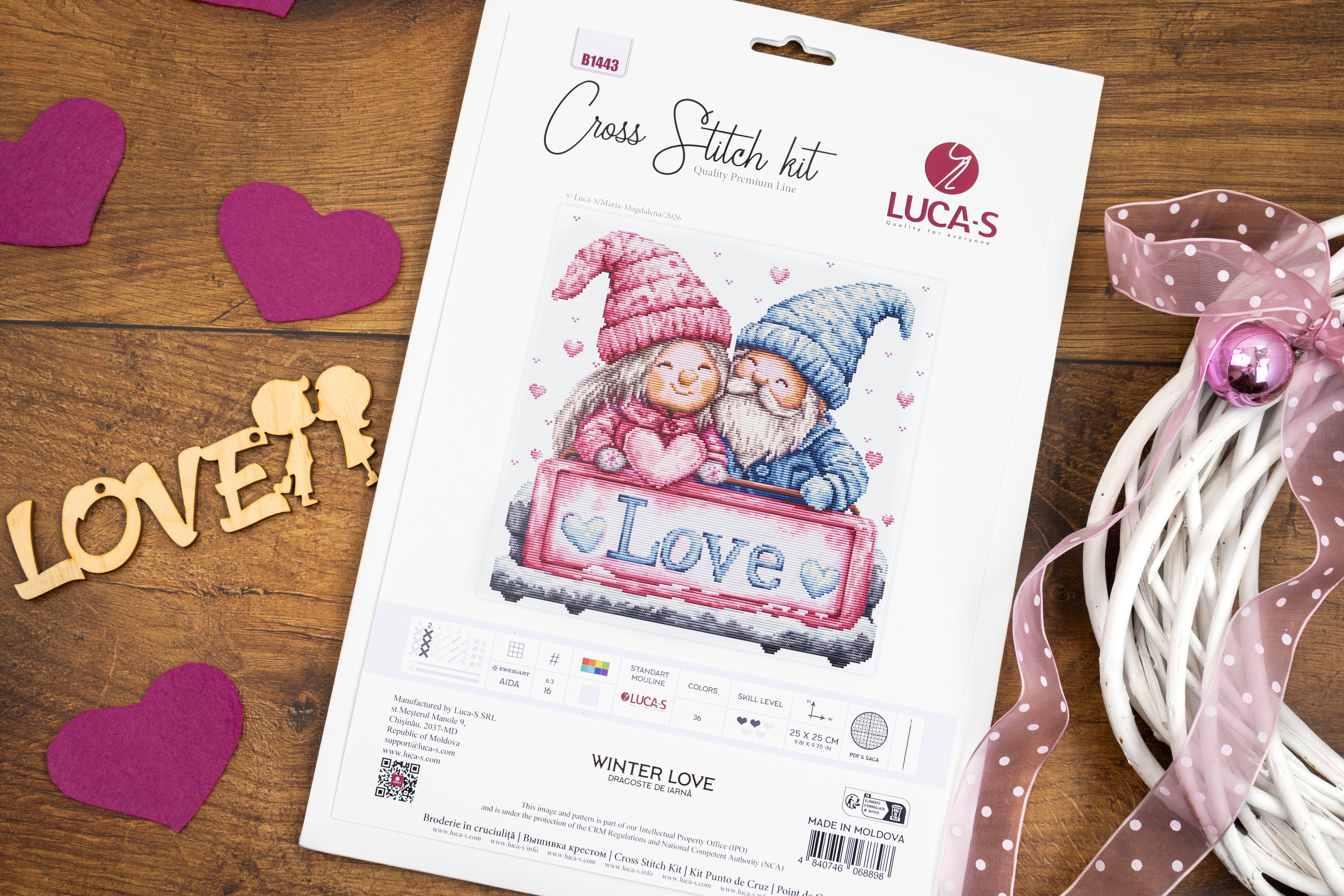 Luca-S B1443 Winter Love Cross Stitch Kit, Zweigart Aida 16 Fabric, 100% Cotton Threads, 25 x 25 cm Finished Size, 36 Colors