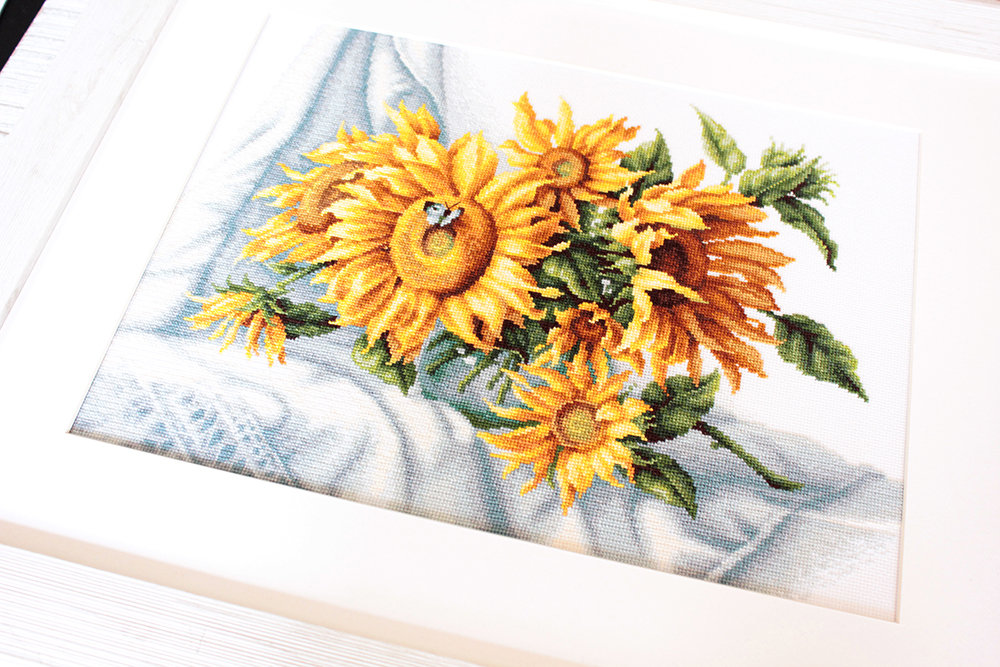 Kit Broderie în Cruce Luca-S B2264 Floarea Soarelui, 33,5x25,5 cm, Material Aida 18 ct Zweigart, Aste Aste Anchor, 38 Culori, Elena Bazanova