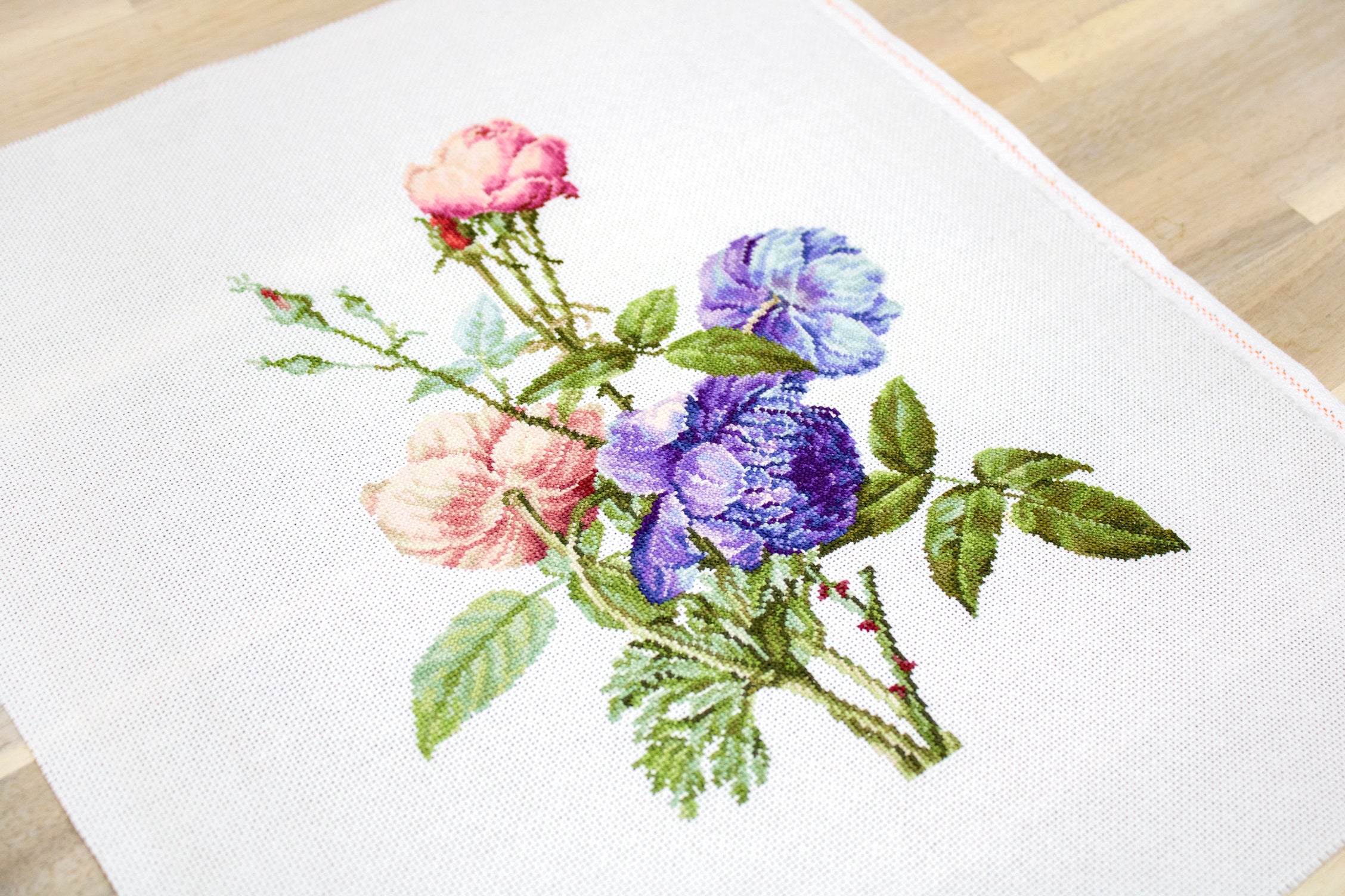 Luca-S B2349 Buchet Cross-stitch Embroidery Kit, Pierre Joseph Redoute Design, Zweigart Belana 20ct Canvas, Anchor Threads, 19x25 cm, 44 Colors
