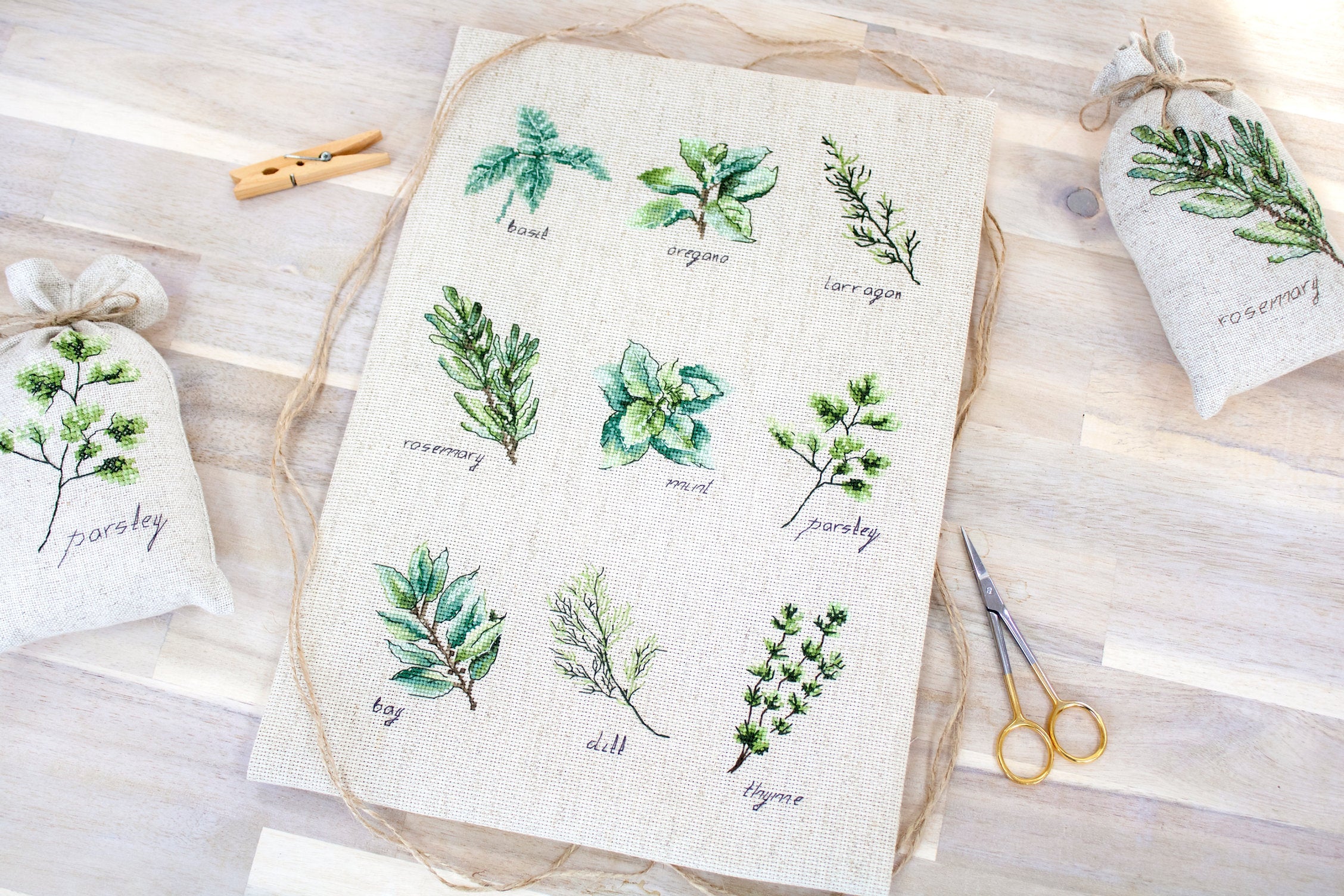 Luca-S B2346 Spices and Herbs Cross Stitch Kit, Zweigart Aida 16 ct Fabric, Anchor Muline Threads, 21.5 x 30.5 cm, Pre-sorted Embroidery Set