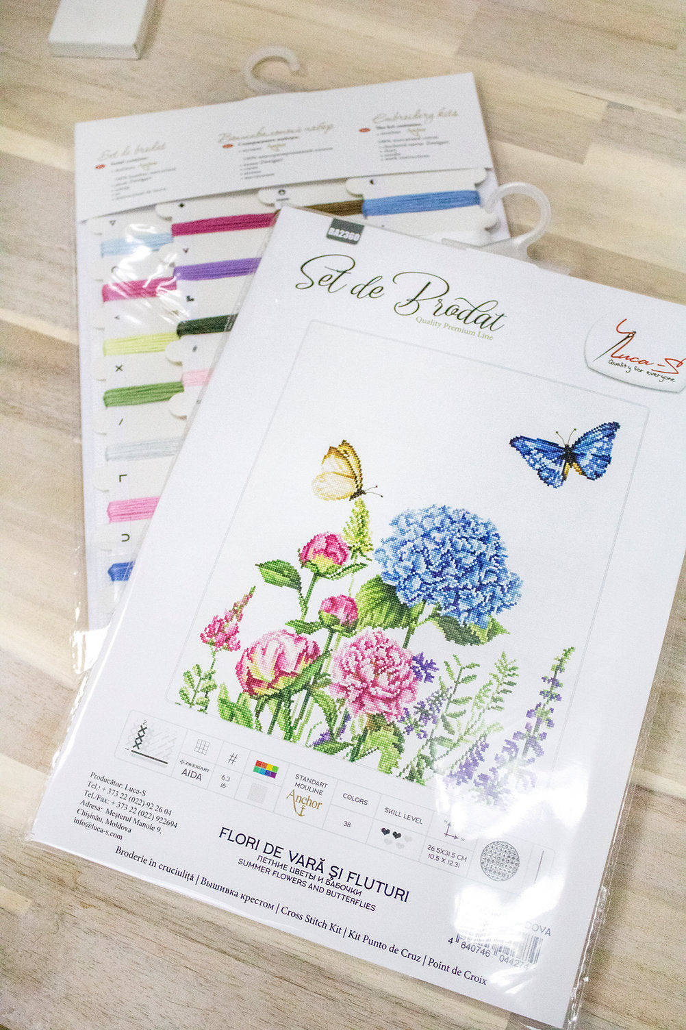Luca-S B2360 Summer Flowers and Butterflies Counted Cross Stitch Kit, 38 Colors, 21x25 cm, Zweigart Belana 20 ct Fabric, Anchor Cotton Floss