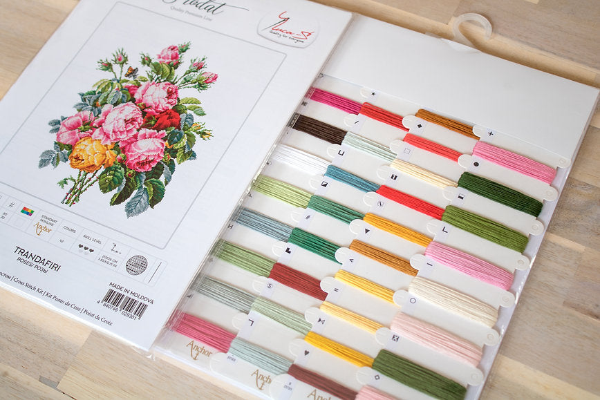 Luca-S BA2372 Roses Cross Stitch Kit, 25x32cm, 42 Colors, Anchor Thread, Zweigart 16ct AIDA Fabric