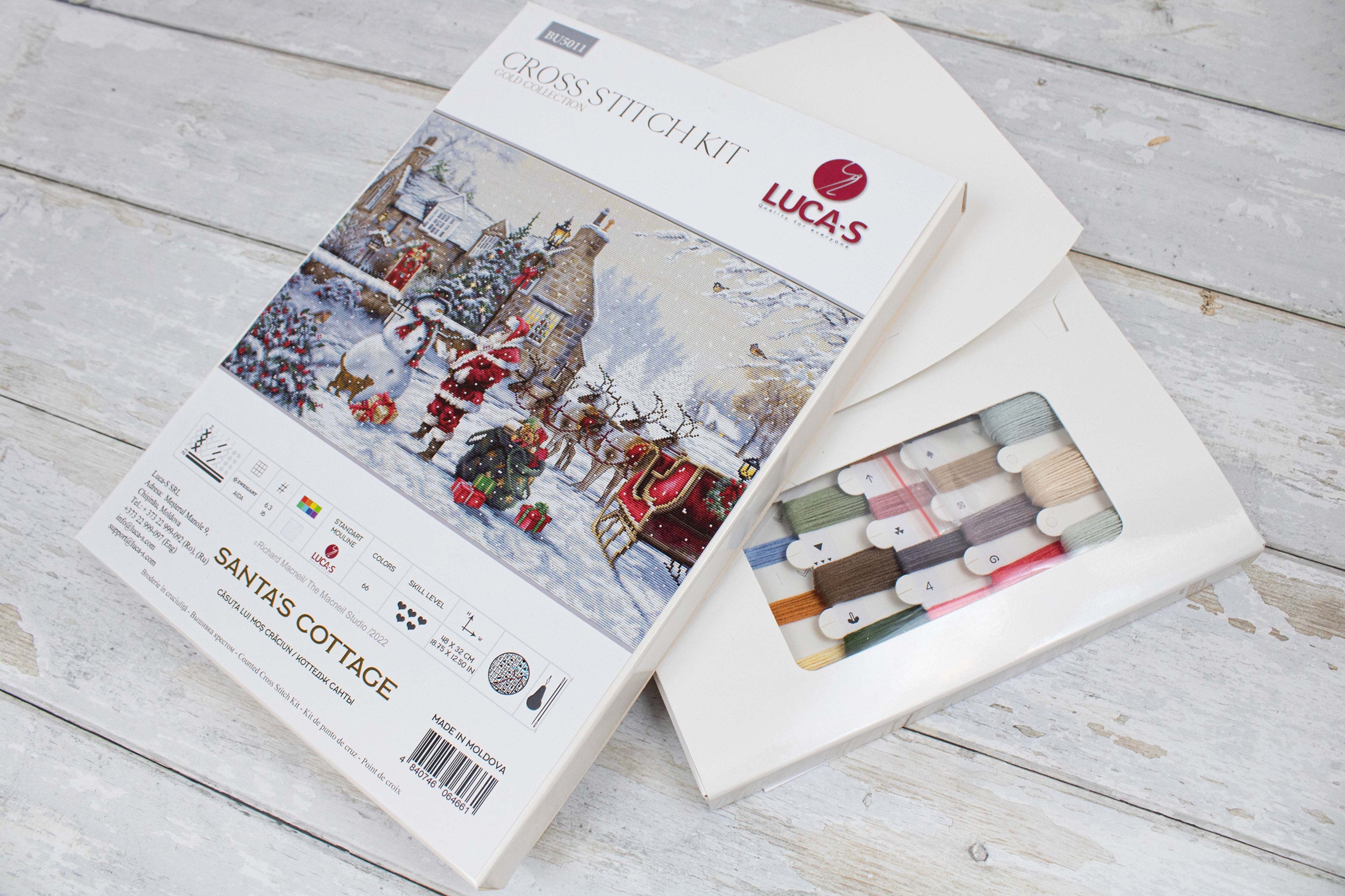 Luca-S BU5011 Santa's Cottage Cross Stitch Kit, Gold Collection, Zweigart Aida 16ct Fabric, 48 x 32 cm, 66 Colors, Richard Macneil
