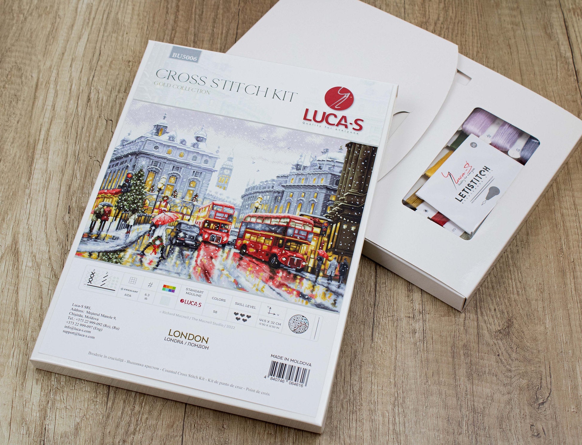 Kit Broderie Luca-S BU5006 Colecția GOLD London de Richard Macneil, Material Zweigart Aida 16ct, 44.5 x 32 cm, 58 Culori