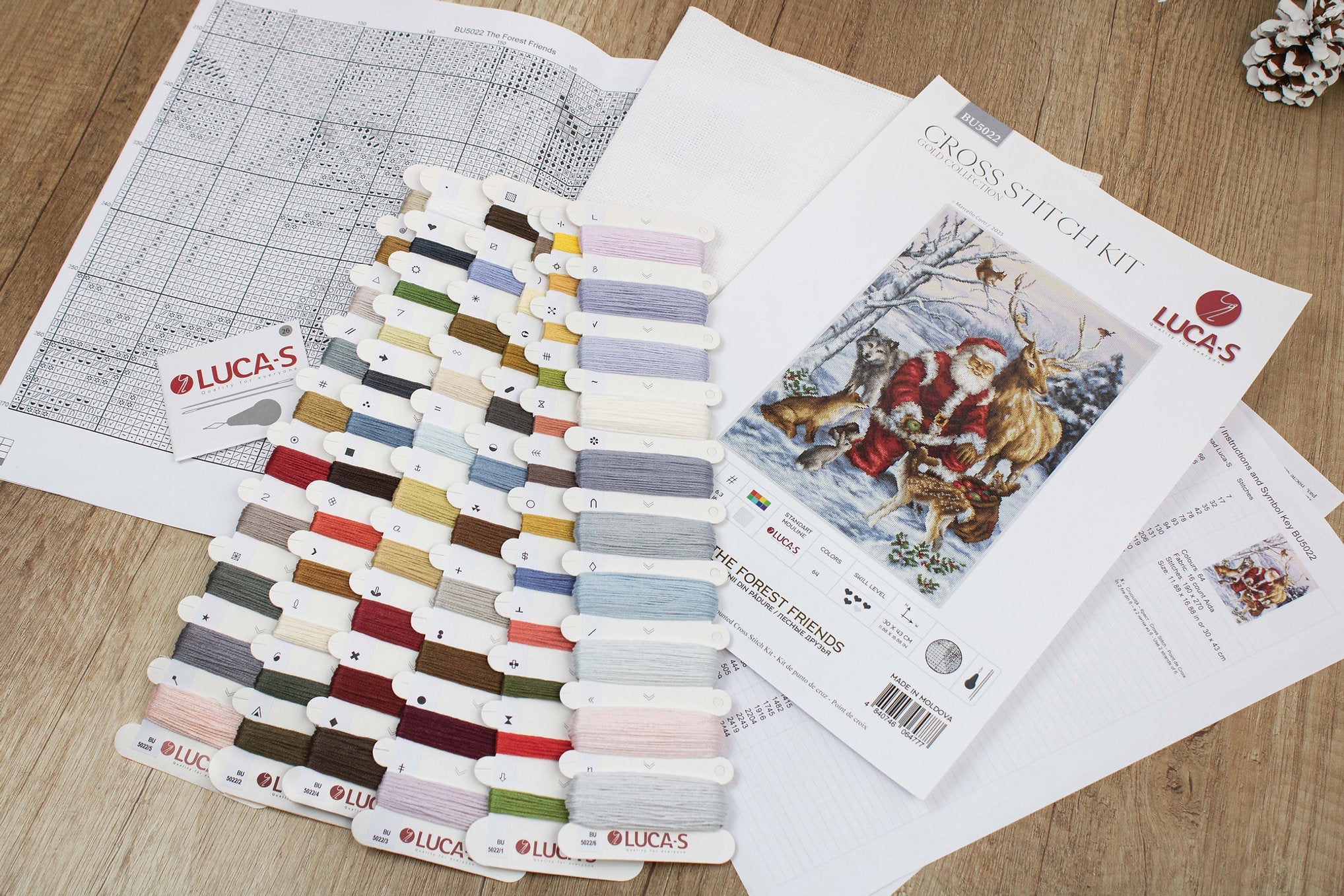 Kit Broderie Luca-S BU5022 Prietenii din pădure, Colecția GOLD, 30 x 43 cm, Material Zweigart Aida 16, Aste Anchor Bumbac, 64 Culori