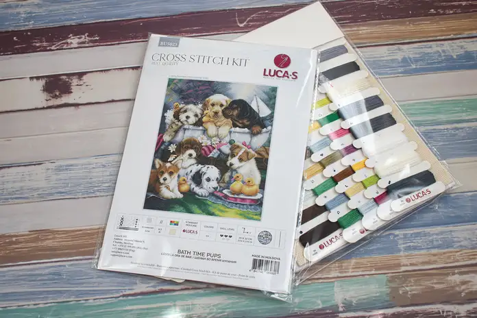 Kit Broderie Luca-S BU5025 Cățeii la ora de baie, 160x200 Puncte, 25x32 cm, Material Zweigart Aida 16, 57 Culori, Ață 100% Bumbac