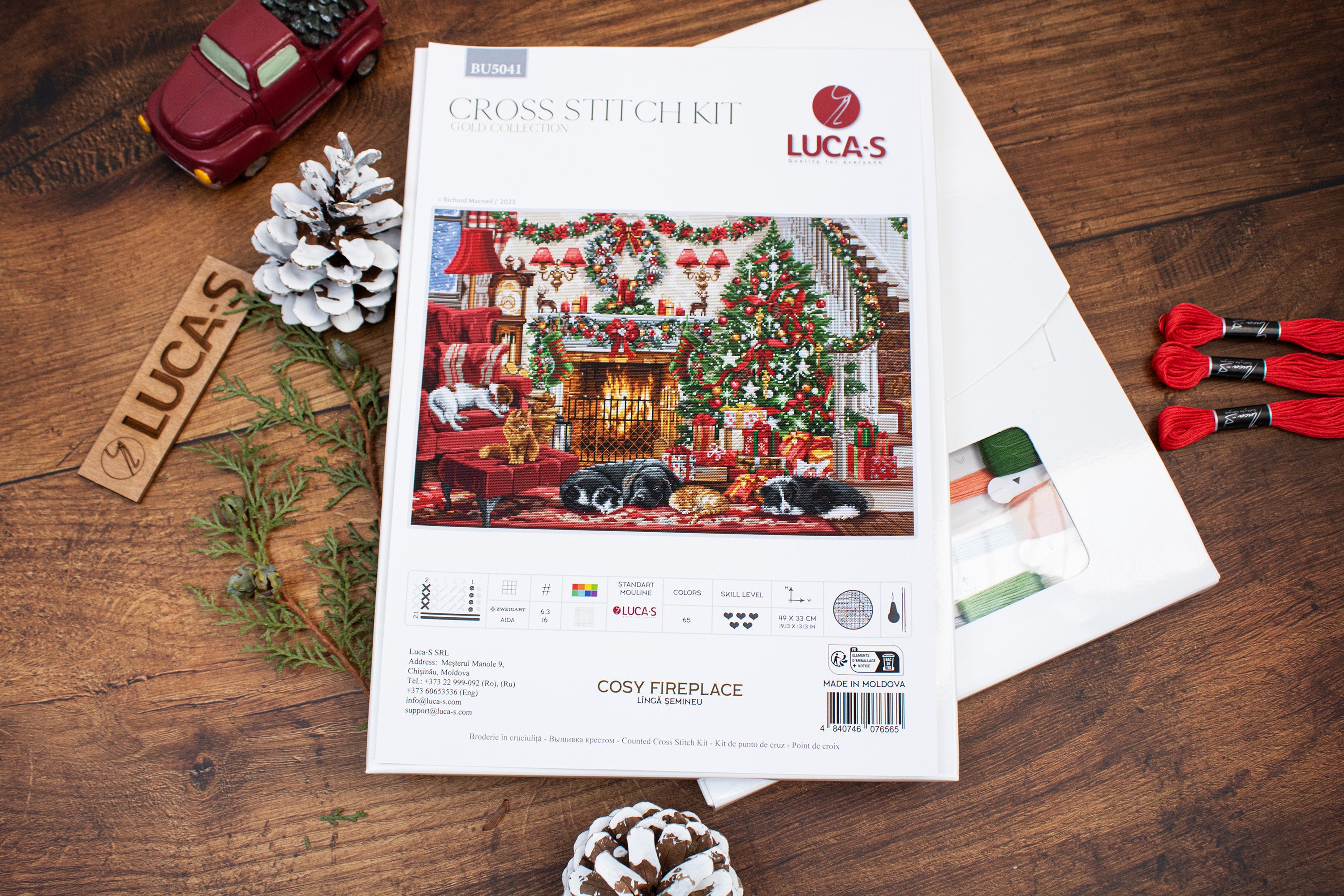 Luca-S BU5041 Cosy Fireplace Cross Stitch Kit Gold Collection, Zweigart Aida 16 ct Fabric, 49 x 33 cm, 65 Colors