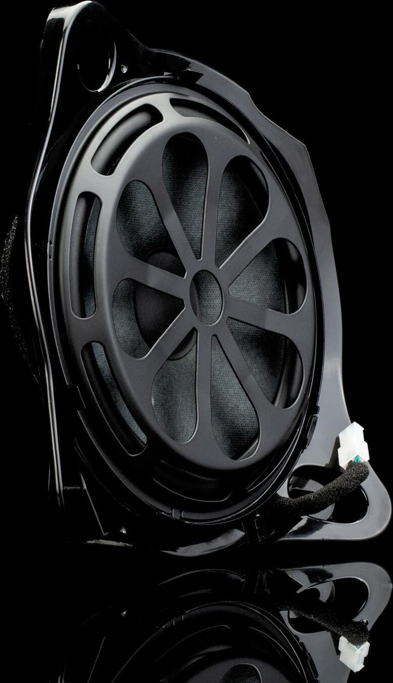 GLADEN HG-ONE200MB-R-SQ Low-Frequency Woofer Speaker 200mm 3 Ohm 120W for Mercedes C / E / GLC (W205 / W213 / X253) LHD Right Front Footwell, 1 Piece