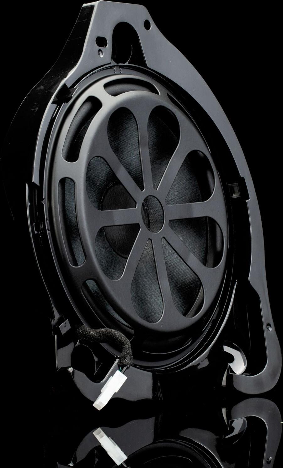 Difuzor GLADEN HG-ONE200MB-L-SQ Woofer Joasa Frecventa 200mm 3 Ohm 120W Stinga Spatial pentru Mercedes C E GLC (W205 W213 X253) LHD, 1 Bucata