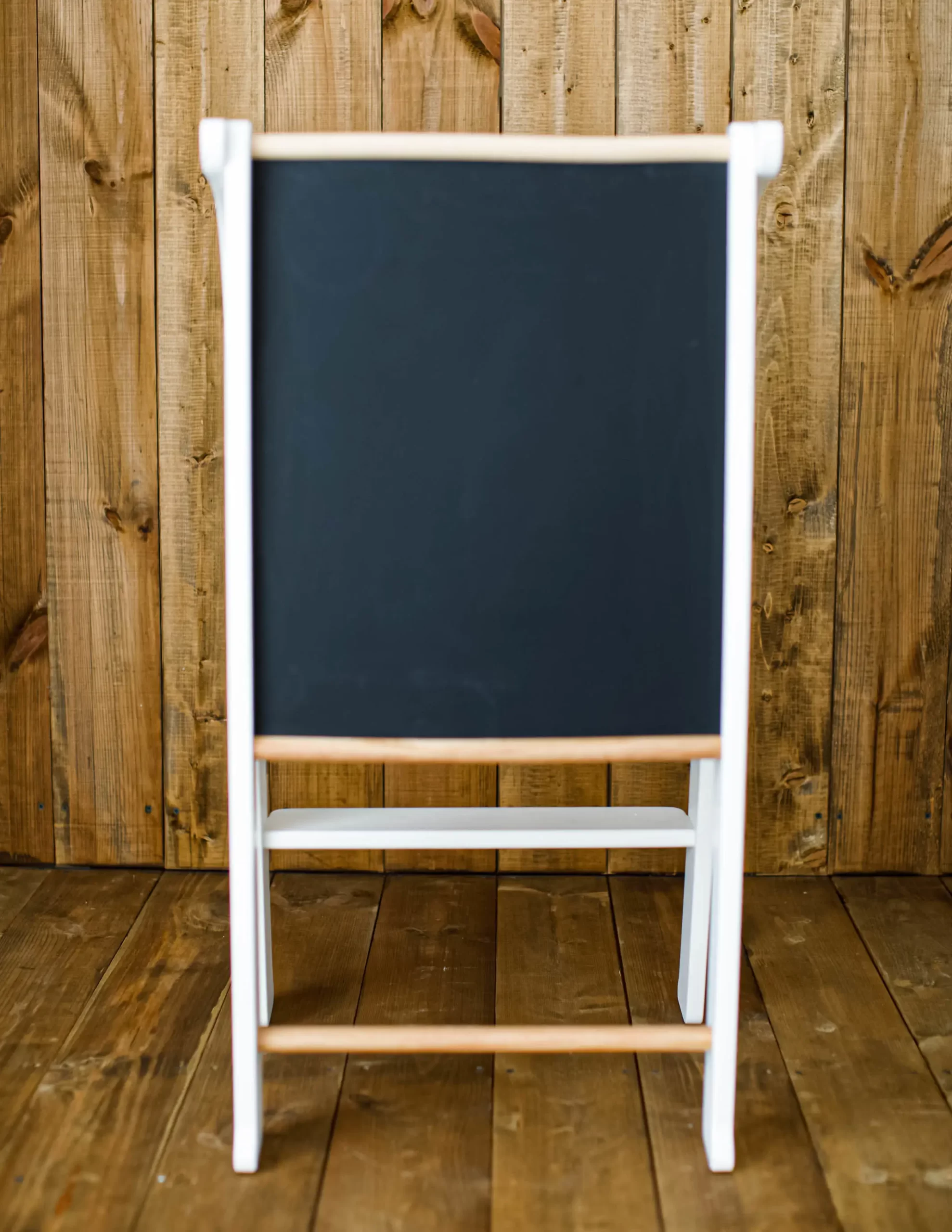 Timber Kids Turn Learning Tower with Integrated Chalkboard, Adjustable Step Height 400-500mm, Eco-friendly Hypoallergenic Wood, 47x46x90 cm